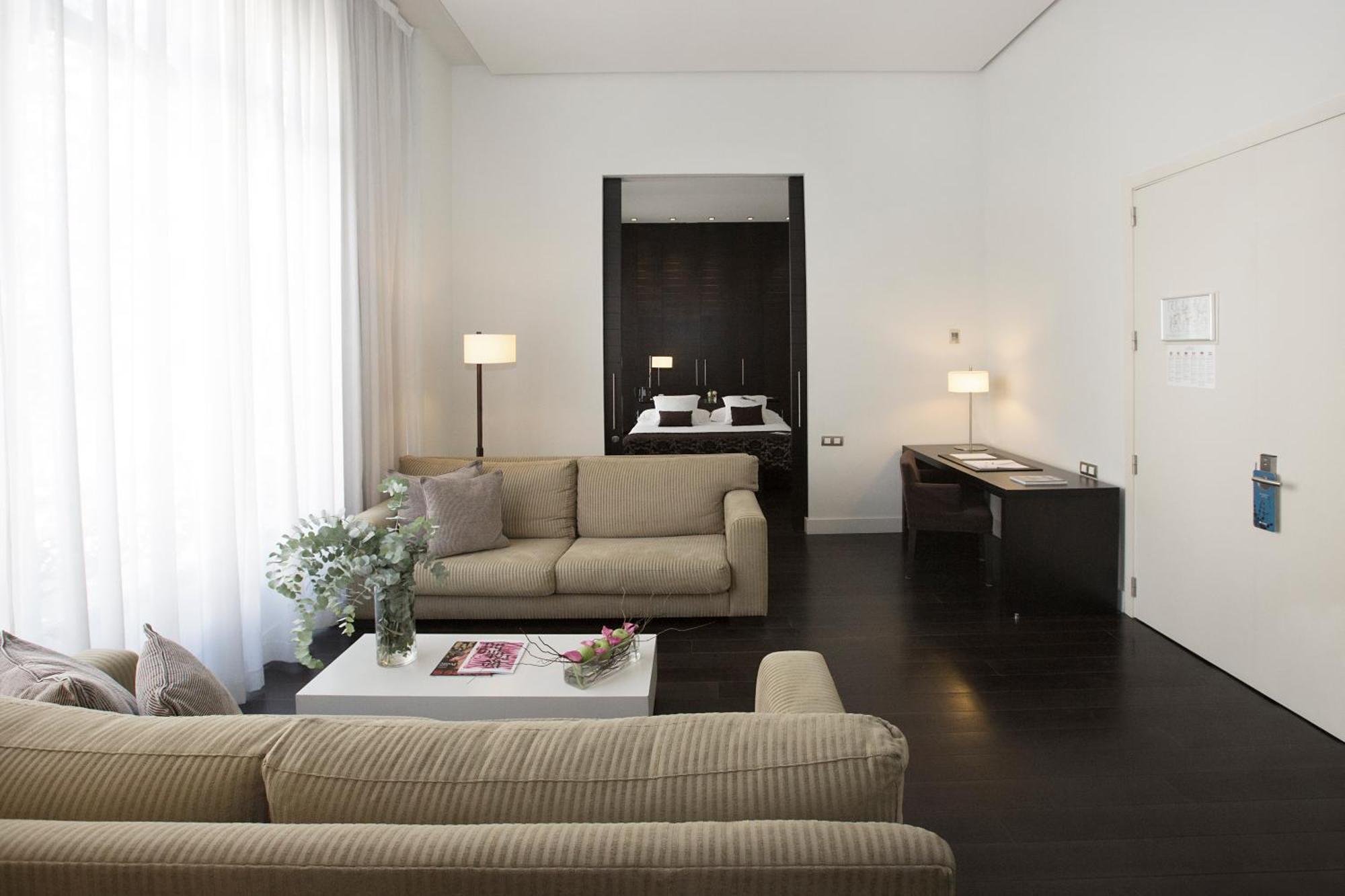 Hospes Palau De La Mar, Valencia, A Member Of Design Hotels Esterno foto A suite at the London Edition